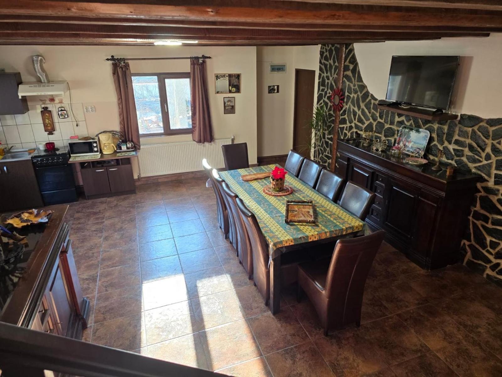 ホテル Casa Vivian Băile Herculane エクステリア 写真